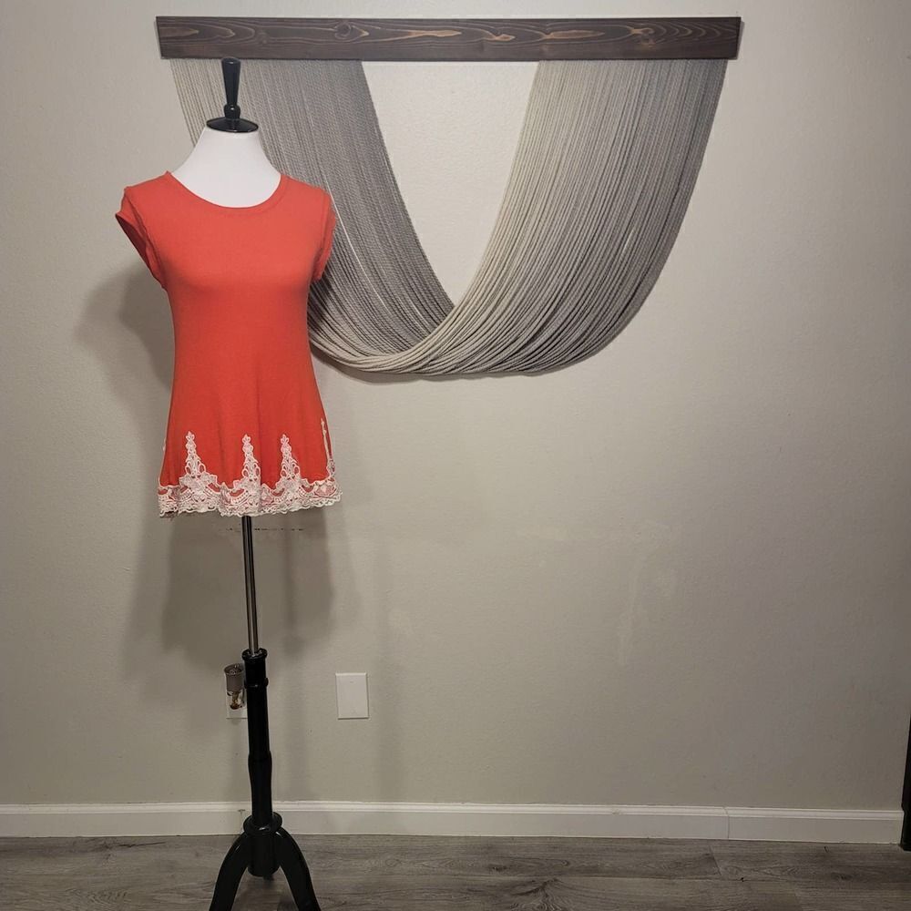 Xhilaration Lace Trim Tee Sz S